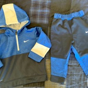 🚫SOLD🚫NIKE Dry Fit Hoodie & Sweatpants Set